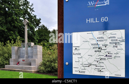 British WWI monument et pancarte à la carte à la colline 60, Première Guerre mondiale un site à Zillebeke, Flandre occidentale, Belgique Banque D'Images