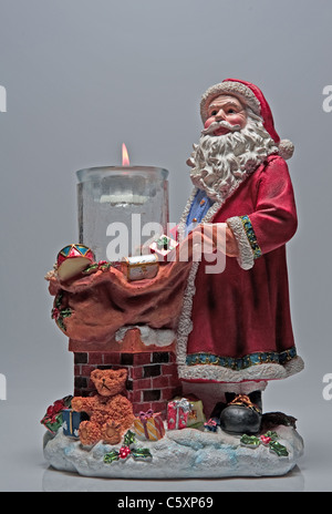 Statue du Père Noël photo prise en studio Banque D'Images