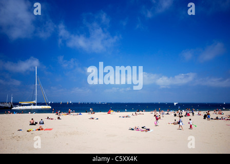 La vie à la plage La plage d'Arcachon, Plage d'Arcachon, dans le sud-ouest de la France. Banque D'Images