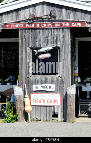 Extérieur d'un restaurant de poisson et frites à Cape Cod, USA. Banque D'Images