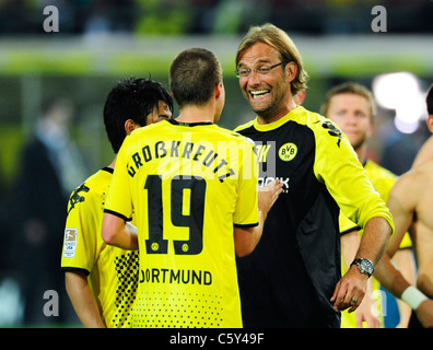 Bundesliga, le Borussia Dortmund contre Hambourg SV 3:1, l'entraîneur Jürgen Klopp (Juergen) (BVB) et Kevin Großkreutz (Grosskreutz) Banque D'Images