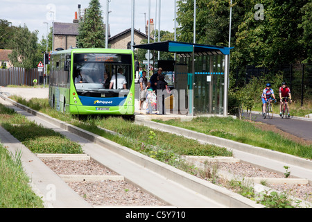 Visite guidée de Cambridge Cambridge Busway reliant, Huntingdon et St Ives Banque D'Images