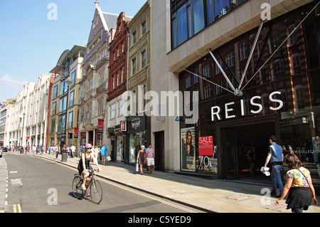 Long Acre, Covent Garden, West End, City of Westminster, London, Greater London, Angleterre, Royaume-Uni Banque D'Images