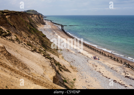 Les défenses de la mer sur la côte nord du comté de Norfolk, au Royaume-Uni, à West Runton. Banque D'Images