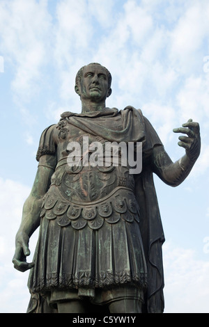 Jules César statue sur la Via Imperiali, Rome, Italie Banque D'Images