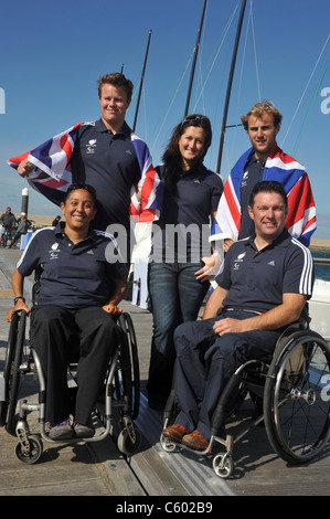 Au Royaume-Uni, la première des Paralympiens pour Londres 2012 ont été nommés aujourd'hui à l'Académie nationale de voile Portland Weymouth. Banque D'Images