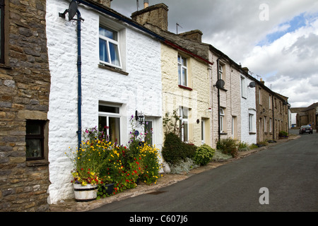 Dent terrasse dans le Village, Dentdale Yorkshire Dales National Park, Royaume-Uni Banque D'Images