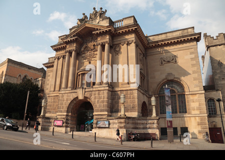 Le City Museum & Art Gallery à Bristol, Angleterre. Banque D'Images