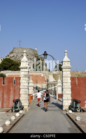 Entrée de l'ancien château, ville de Corfou, l'île de Corfou, Grèce Banque D'Images