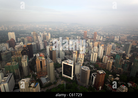 La ville de Kuala Lumpur à partir de la tour de Kuala Lumpur. Banque D'Images