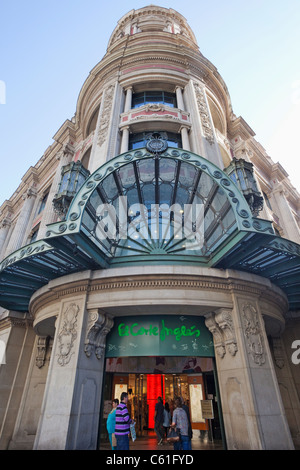 Espagne, Barcelone, El Corte Ingles Ministère de l'entrée du magasin Banque D'Images