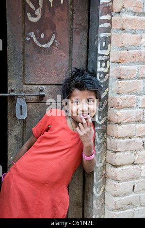 Portrait d'un enfant pris à Katmandou, Népal Banque D'Images