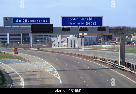 Autoroute vide sur l'A1/M Leeds Yorkshire UK Banque D'Images