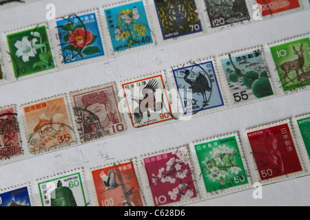 Collection de timbres timbres japonais Banque D'Images