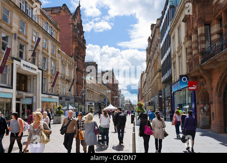 Boutiques de Buchanan Street dans le centre-ville, Glasgow, Écosse, Royaume-Uni Banque D'Images