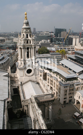 Vue sur Londres à partir du haut de la Cathédrale St Paul Banque D'Images