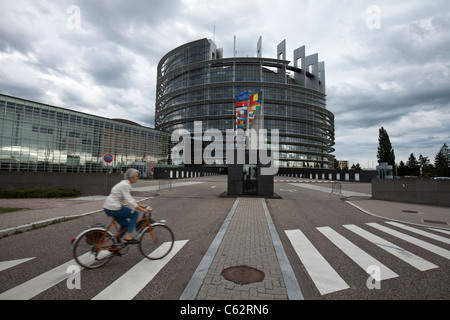 Une vue générale du bâtiment du Parlement européen à Strasbourg, France. Banque D'Images