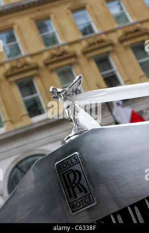 De rares Rolls Royce Phantom V1 Voiture de mariage Landaulette, vu ici à Whitehall Court à Londres. Banque D'Images