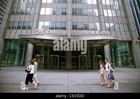 Le siège de New York de la banque française, le Crédit Agricole CIB sont vus le Samedi, 13 août, 2011. . (© Richard B. Levine) Banque D'Images