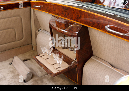 De rares Rolls Royce Phantom V1 Voiture de mariage Landaulette, vu ici à Whitehall Court à Londres. Banque D'Images