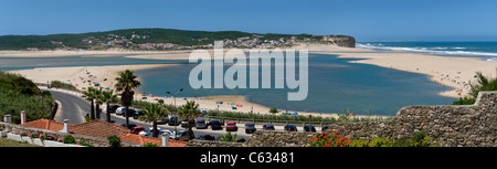 Au Portugal, la Costa da Prata, plage de Foz do Arelho et lagoon Banque D'Images