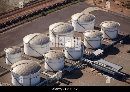 Tank Farm, Vopak Terminal, bras est, Darwin, Territoire du Nord, Australie - vue aérienne Banque D'Images