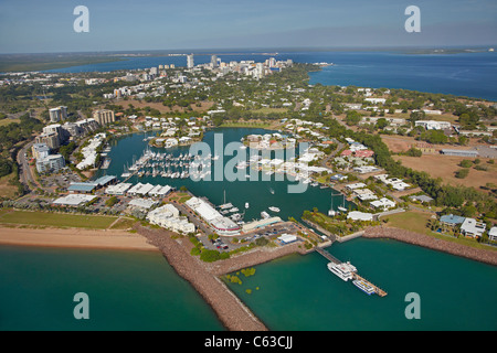 Cullen Bay Marina, Darwin, Territoire du Nord, Australie - vue aérienne Banque D'Images