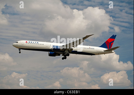 Delta Airlines Boeing 767-432ER SCO 7574 Avion de ligne Banque D'Images