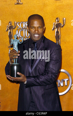 Jamie Foxx dans la salle de presse pour 11e Conférence annuelle des Screen Actors Guild (SAG) Awards, Shrine Auditorium, Los Angeles, CA, 05 février Banque D'Images