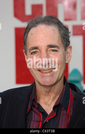 Harry Shearer au niveau des arrivées pour Chicken Little Premiere, le El Capitan Theatre, Los Angeles, CA, dimanche 30 octobre 2005. Photo Banque D'Images