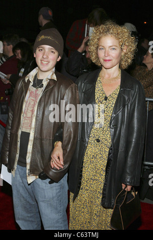 Amy Irving aux arrivées pour THE ARISTOCRATS Premiere par Universal Pictures, le Ziegfeld Theatre, New York, NY, le 30 octobre 2005. Photo par : Gregorio Binuya/Everett Collection Banque D'Images