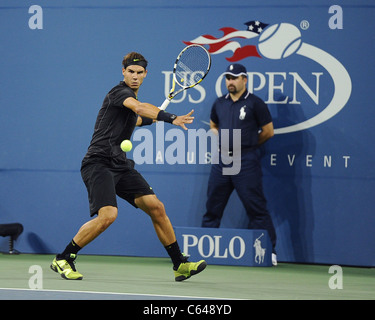 Rafael Nadal au tournoi de tennis US Open 2010 - MAR, l'USTA Billie Jean King National Tennis Center, le rinçage, NY Banque D'Images