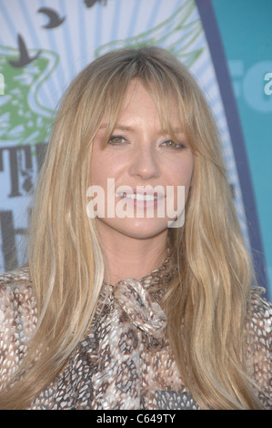 Anna Torv aux arrivées de Teen Choice Awards 2010 - Arrivées, Gibson Amphitheatre, Los Angeles, CA 8 août 2010. Photo par : Michael Germana/Everett Collection Banque D'Images