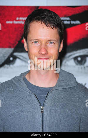 John Cameron Mitchell à arrivés pour la premiere histoire Tillman, MoMA Museum of Modern Art, New York, NY Le 9 août 2010. Photo Banque D'Images