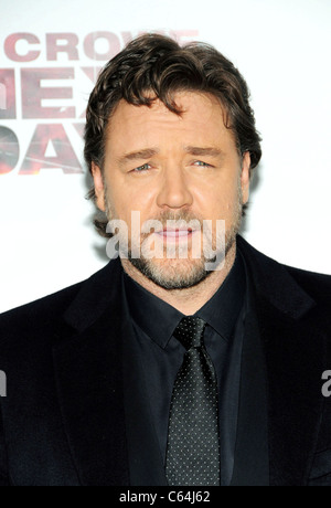 Russell Crowe au niveau des arrivées pour les trois jours Première, Le Ziegfeld Theatre, New York, NY Le 9 novembre 2010. Photo par : Desiree Navarro/Everett Collection Banque D'Images