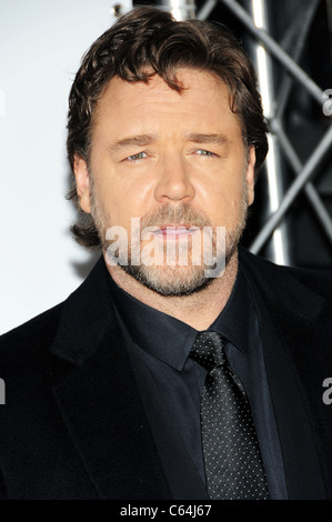 Russell Crowe au niveau des arrivées pour les trois jours Première, Le Ziegfeld Theatre, New York, NY Le 9 novembre 2010. Photo par : Desiree Navarro/Everett Collection Banque D'Images