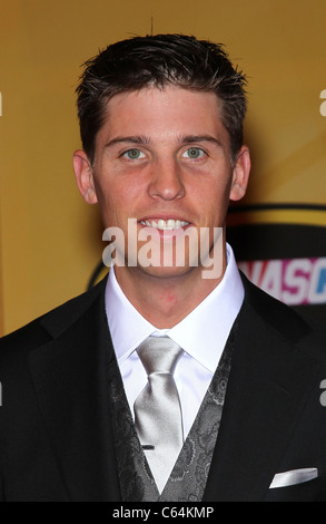 Kenny Hamlin présents pour la NASCAR Sprint Cup Series Awards Cérémonie, le Wynn Las Vegas, Las Vegas, NV, le 3 décembre 2010. Photo par : MORA/Everett Collection Banque D'Images