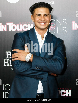 Paul 'DJ Pauly D' Delvecchio aux arrivées en contact pour l'hebdomadaire Icônes & idoles Célébration annuelle, Bar Marmont, Los Angeles, CA Septembre 12, 2010. Photo par : Craig Bennett/Everett Collection Banque D'Images