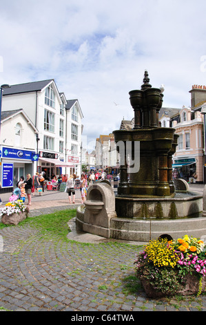 La fontaine d'eau, Triangle, Teignmouth, Teignbridge District, Devon, Angleterre, Royaume-Uni Banque D'Images