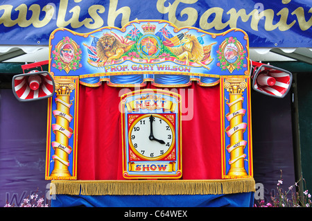 Punch et Judy Show, Carnaval, Dawlish Dawlish, Teignbridge District, Devon, Angleterre, Royaume-Uni Banque D'Images