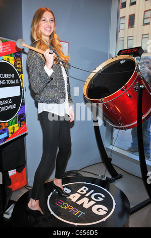 Whitney Port dans l'Esprit de Big Bang pour bénéficier d'Enfants SOS en Inde, l'esprit de la 34e Rue, New York, NY, 13 novembre 2010. Photo par : Gregorio T. Binuya/Everett Collection Banque D'Images