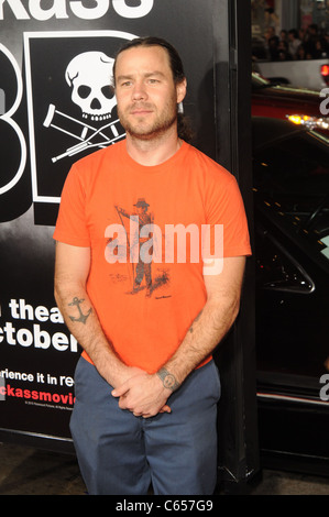 Chris Pontius aux arrivées de Jackass 3D Premiere, le Grauman's Chinese Theatre, Los Angeles, CA, 13 octobre 2010. Photo par : Dee Cercone/Everett Collection Banque D'Images