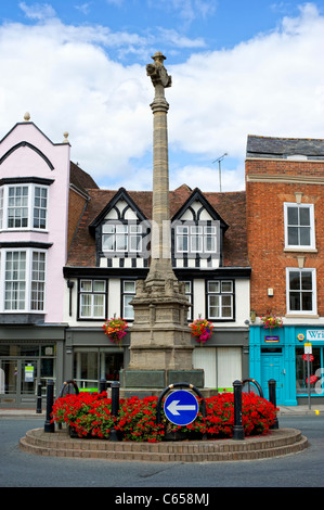 War Memorial dans Church Street, Gloucester, Gloucestershire, Angleterre Banque D'Images