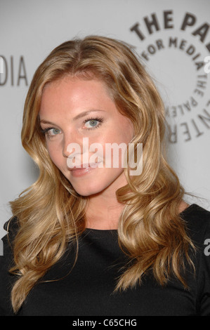 Eloise Mumford pour les arrivées à l'automne 2010 PaleyFest FOX TV aperçu parti, le Paley Center for Media, Los Angeles, CA Septembre 13, 2010. Photo par : Michael Germana/Everett Collection Banque D'Images