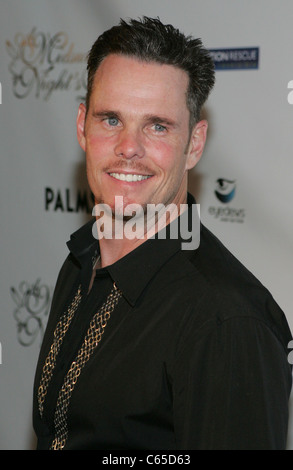 Kevin Dillon présents pour 4e Midsummer Night's Dream, Palms Pool & Bungalows, Las Vegas, NV le 14 août 2010. Photo Banque D'Images