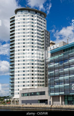 Les nouveaux studios de télévision de la BBC à MediaCity sur les Quais de Salford, Lancashire près de Manchester City Centre Banque D'Images