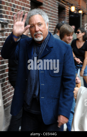 Tom Jones à l'apparence pour le talk show Late Show with David Letterman - WED, Ed Sullivan Theater, New York, NY Le 22 septembre Banque D'Images