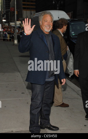 Tom Jones à l'apparence pour le talk show Late Show with David Letterman - WED, Ed Sullivan Theater, New York, NY Le 22 septembre Banque D'Images