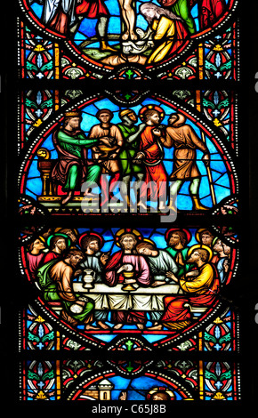 Bruxelles, Belgique. Cathédrale de St Michael. Vitrail. Pilate s'en lave les mains / Last Supper Banque D'Images