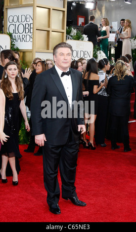 Alec Baldwin au niveau des arrivées pour la Hollywood Foreign Press Association 68e Golden Globes Awards annuels - Arrivées, Beverly Hilton Hotel, Los Angeles, CA, 16 janvier 2011. Photo par : Jef Hernandez/Everett Collection Banque D'Images